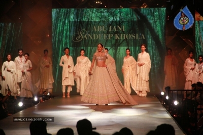 Abu Jani And Sandeep Khosla Fashion Show Photos - 1 of 40