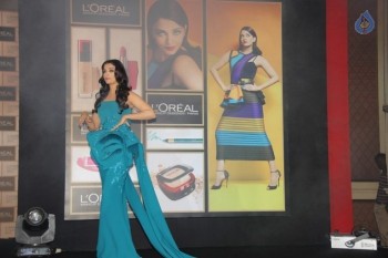 Aishwarya Rai Launches Cannes 2016 Collection  - 35 of 40