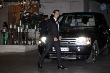 Ambanis Hosted Party for Harbhajan and Rohit Sharma - 54 of 70