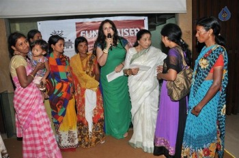 Asha Bhosle at NGO Maddad Event - 15 of 49