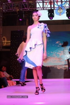 Avassa 2017 Fashion Show Photos - 22 of 50