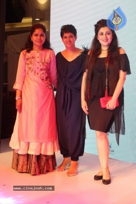 Avassa 2017 Fashion Show Photos - 23 of 50