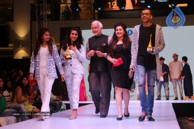 Avassa 2017 Fashion Show Photos - 36 of 50