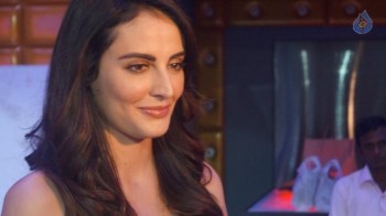 B Positive Film Item Song Shoot - 9 of 37