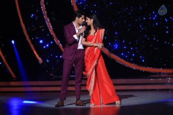 Baar Baar Dekho Team at Set of Jhalak Dikhhla Jaa - 19 of 42