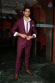 Baar Baar Dekho Team at Set of Jhalak Dikhhla Jaa - 34 of 42