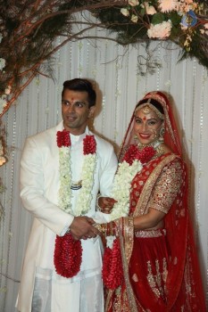 Bipasha Basu Karan Singh Wedding Ceremony  - 24 of 35