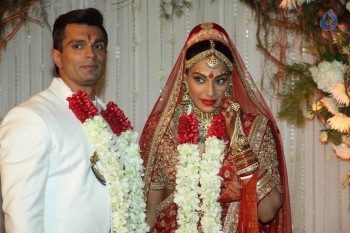 Bipasha Basu Karan Singh Wedding Ceremony  - 25 of 35