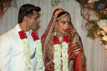 Bipasha Basu Karan Singh Wedding Ceremony  - 34 of 35