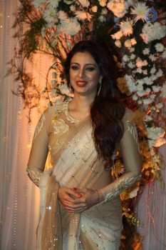 Bipasha Basu Wedding Reception Photos 1 - 25 of 58