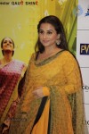 Bolly Celebs at English Vinglish Premiere Show - 25 of 115