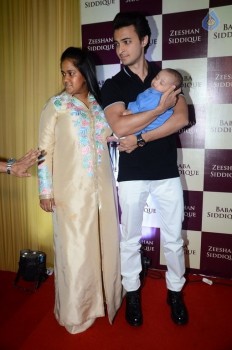 Bollywood Celebrities at Baba Siddique Ifter Party 1 - 78 of 80