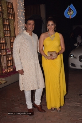 Bollywood Celebrities at Diwali Celebrations Photos - 24 of 76