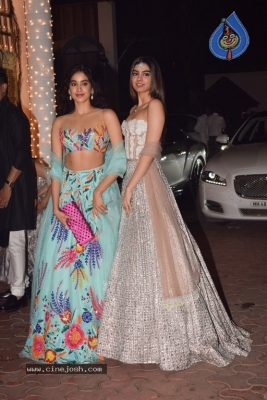 Bollywood Celebrities at Diwali Celebrations Photos - 35 of 76