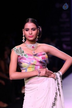 Bollywood Celebrities at IIJW 2015 Show - 30 of 90