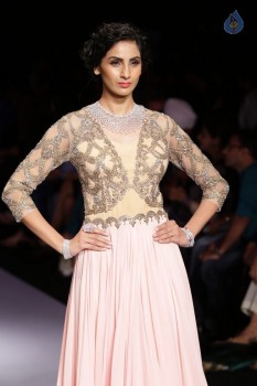 Bollywood Celebrities at IIJW 2015 Show - 53 of 90