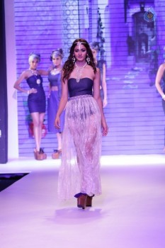 Bollywood Celebrities at IIJW 2015 Show - 76 of 90