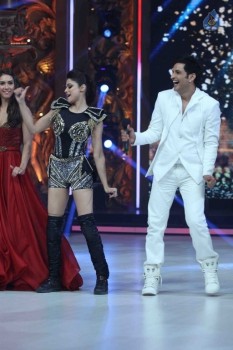 Bollywood Celebrities at Super Finale of JDJ - 40 of 48