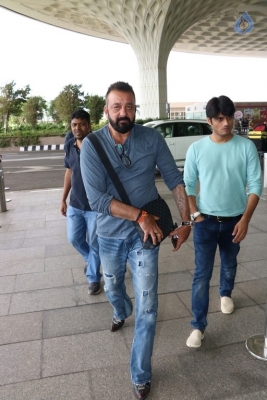 Bollywood Celebrities Spotted at Airport Photos - 27 of 27