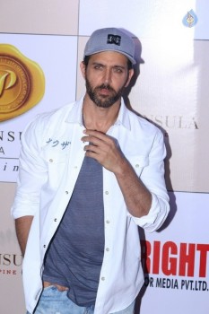 Celebrities at 3rd Bright Award Event - 40 of 50