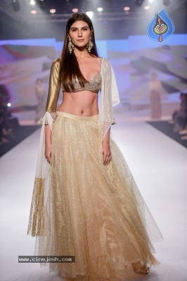 Celebrities at Bombay Times Fashion Week - 42 of 55