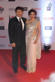 Celebrities at Filmfare 2016 Awards 2 - 52 of 80