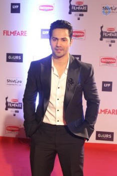Celebrities at Filmfare 2016 Awards 2 - 71 of 80