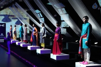 Celebrities at LFW Summer Spring 2016 Day 2 - 48 of 54