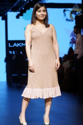 Celebrities at LFW Winter 2017 Show - 21 of 40