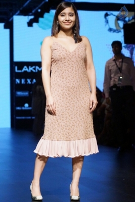 Celebrities at LFW Winter 2017 Show - 36 of 40