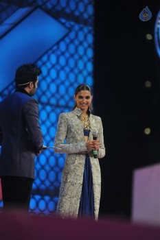 Celebrities at Mumbai Police Melawa Umang 2016 - 36 of 111