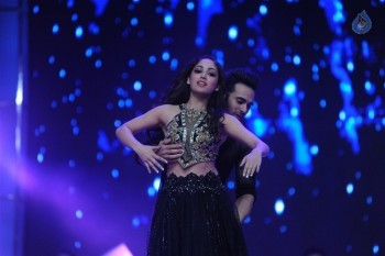 Celebrities at Mumbai Police Melawa Umang 2016 - 41 of 111