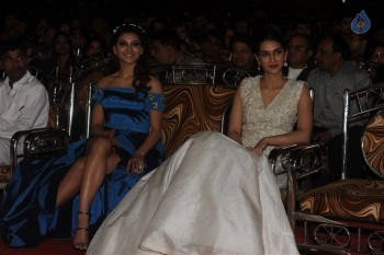 Celebrities at Mumbai Police Melawa Umang 2016 - 47 of 111