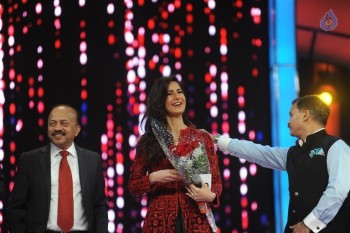 Celebrities at Mumbai Police Melawa Umang 2016 - 48 of 111