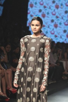 Celebrities Snapped on Day 3 of LFW Summer Resort 2016 - 57 of 57