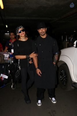 Celebrities Spotted at Airport - 21 of 42
