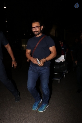 Celebrities Spotted at Airport - 32 of 42