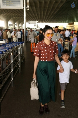 Celebrities Spotted at Airport - 39 of 42