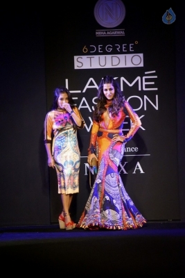 Chitrangada Singh Walks the Ramp at LFW 2017 - 16 of 27