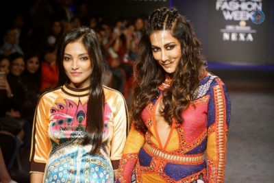 Chitrangada Singh Walks the Ramp at LFW 2017 - 17 of 27