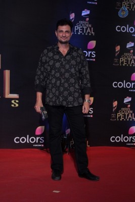 Colors Golden Petal Awards 2017 Red Carpet - 25 of 60