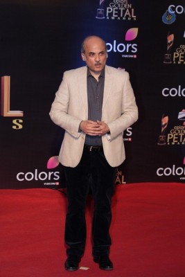 Colors Golden Petal Awards 2017 Red Carpet - 39 of 60