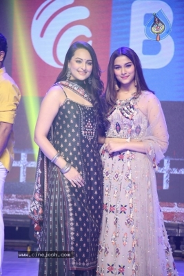 Dabangg 3 Movie Pre Release Event - 26 of 102