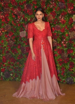 Deepika - Ranveer Mumbai Reception  - 68 of 93