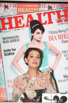 Dia Mirza Unveils Health and Nutrition Magazine Issue - 31 of 34