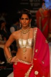 Hot Celebs at IIJW 2012 Show - 105 of 238
