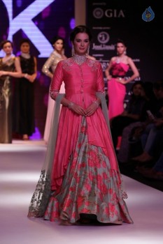 India International Jewellery Week 2015 Fashion Show - 31 of 84