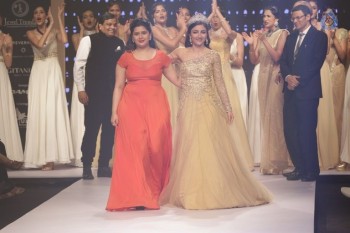 India International Jewellery Week 2015 Fashion Show - 33 of 84