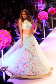 India International Jewellery Week 2015 Fashion Show - 40 of 84