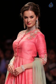 India International Jewellery Week 2015 Fashion Show - 44 of 84